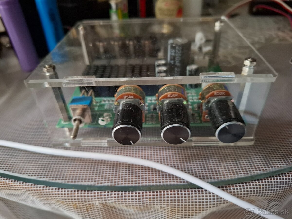 Digi zosilňovač 2x50W