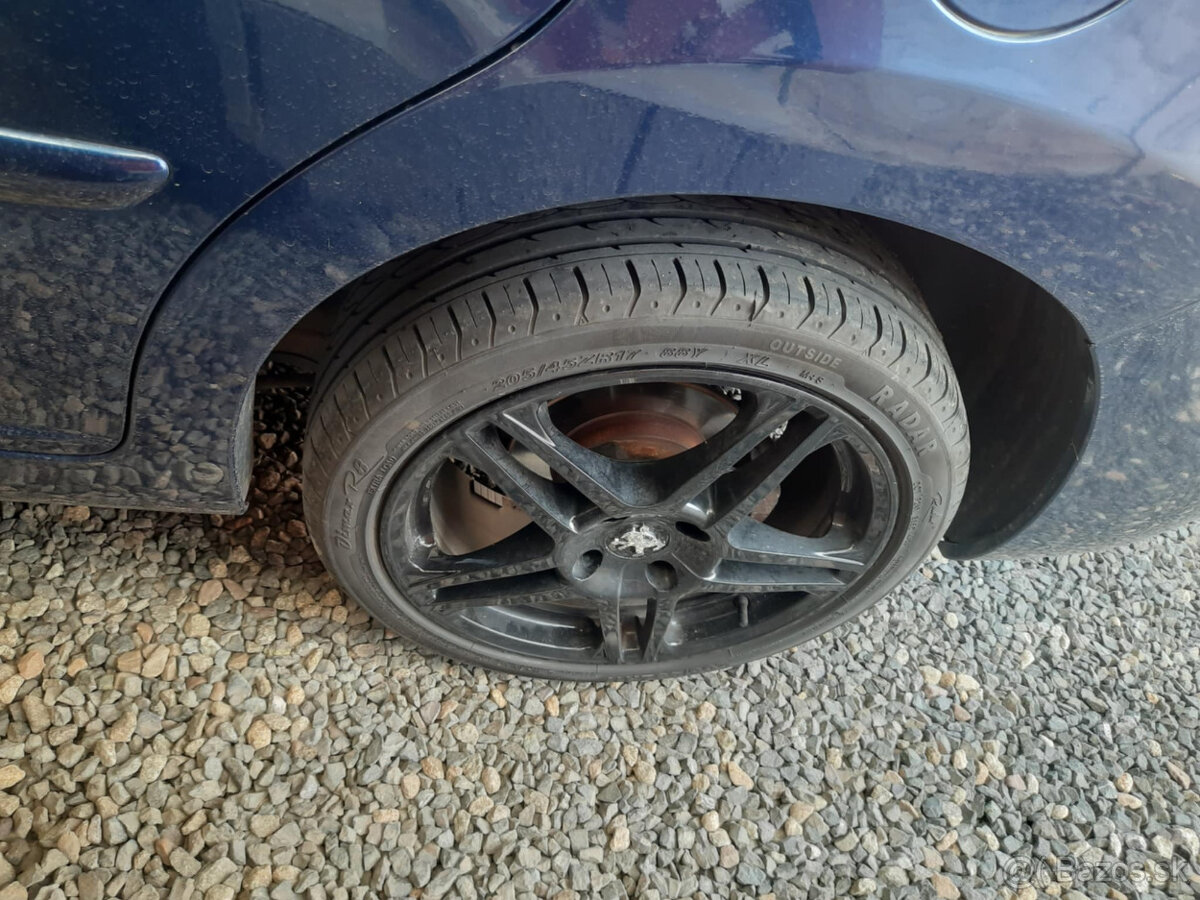 Elektrony R17 4x108 Peugeot Nove pneu 207/45 R17