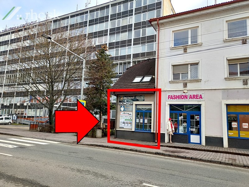 PRENÁJOM LUKRATÍVNE OBCHODNÉ PRIESTORY PRI MSÚ - SOV. HRDINO