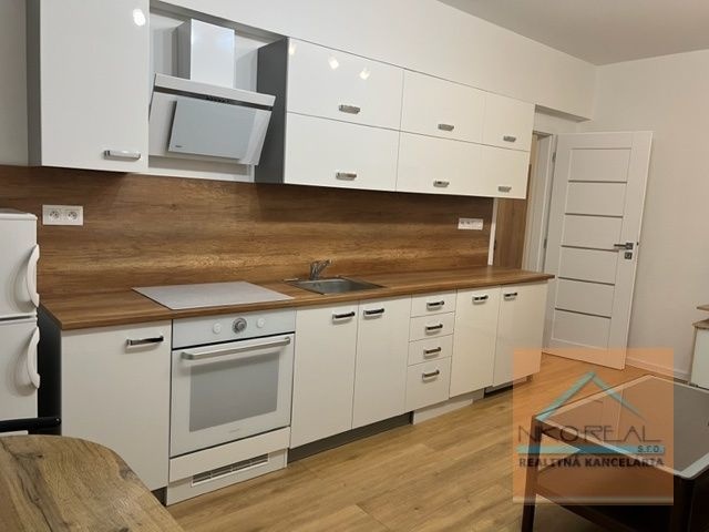 na prenájom zrekonštr. 2 izb. byt, KADNÁROVA ul.