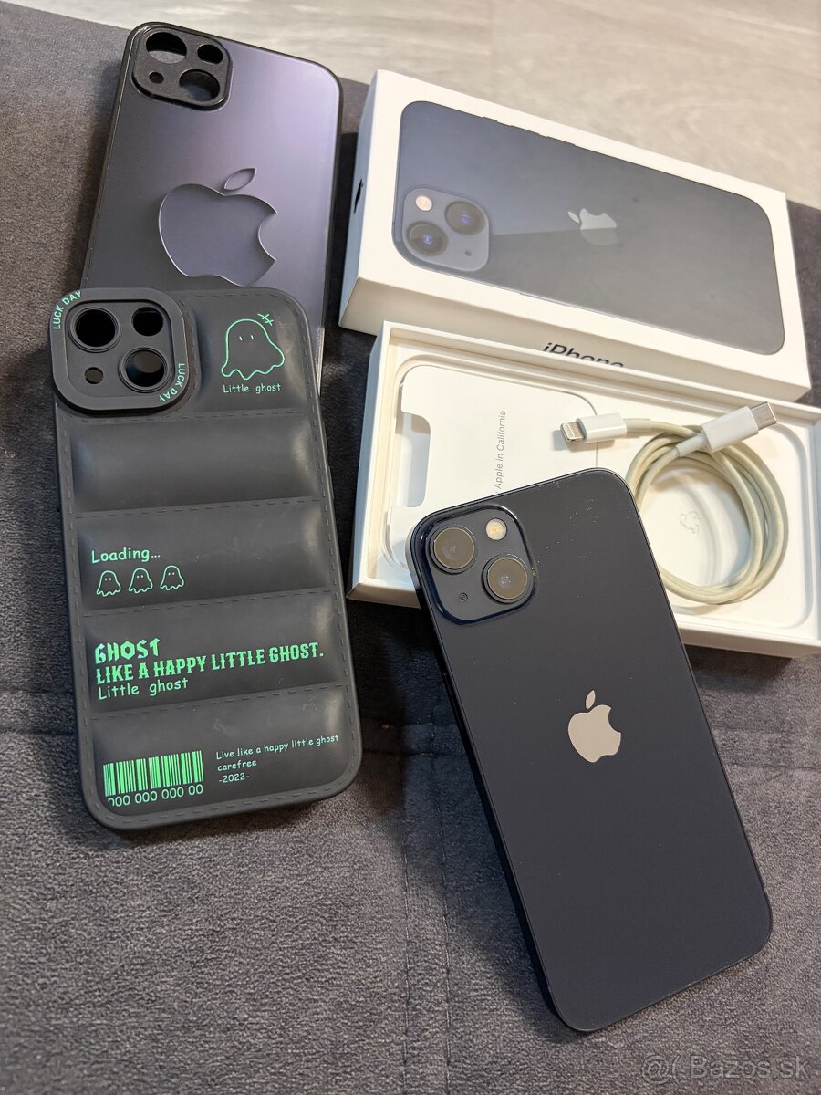 Predám iPhone 13 256gb tmavo modrý
