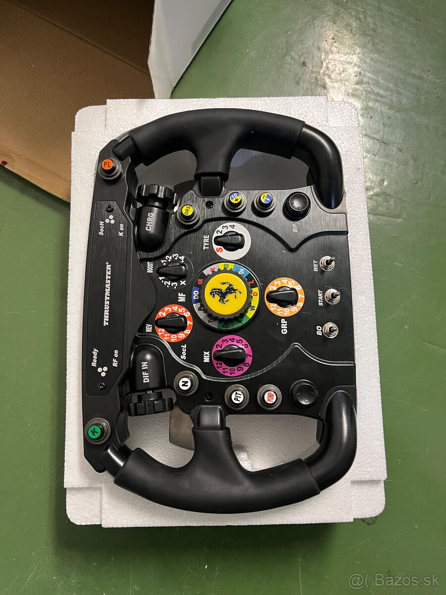 Volant Thrustmaster Ferrari F1 Wheel Add-on