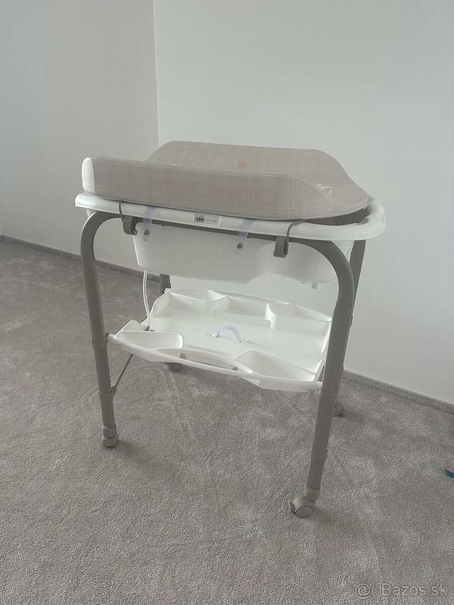 Prebaľovací pult s vaničkou CAM