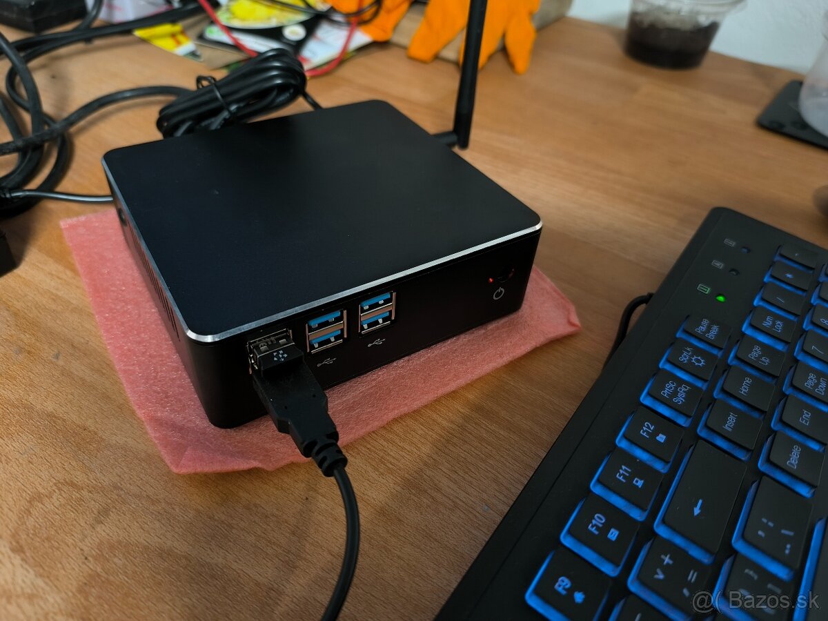 Intel NUC