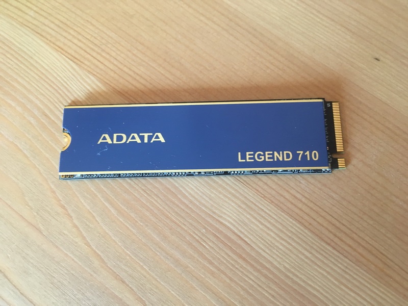 1000GB SSD NVMe M2 disk ADATA Legend 710