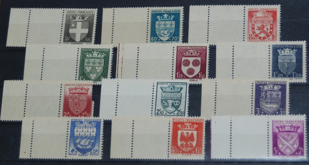 Poštové známky - Ostatné 421 - neopečiatkované