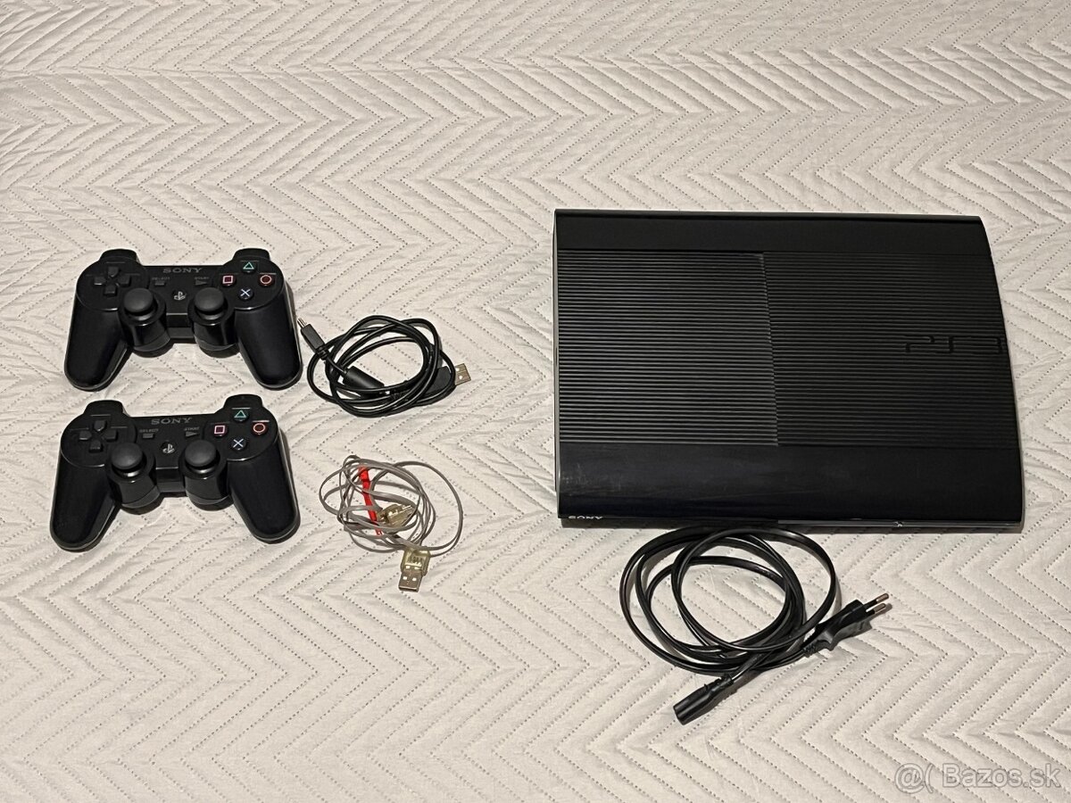 PS3 SUPER SLIM CECH-4304C | 2x ovládač | 12 hier
