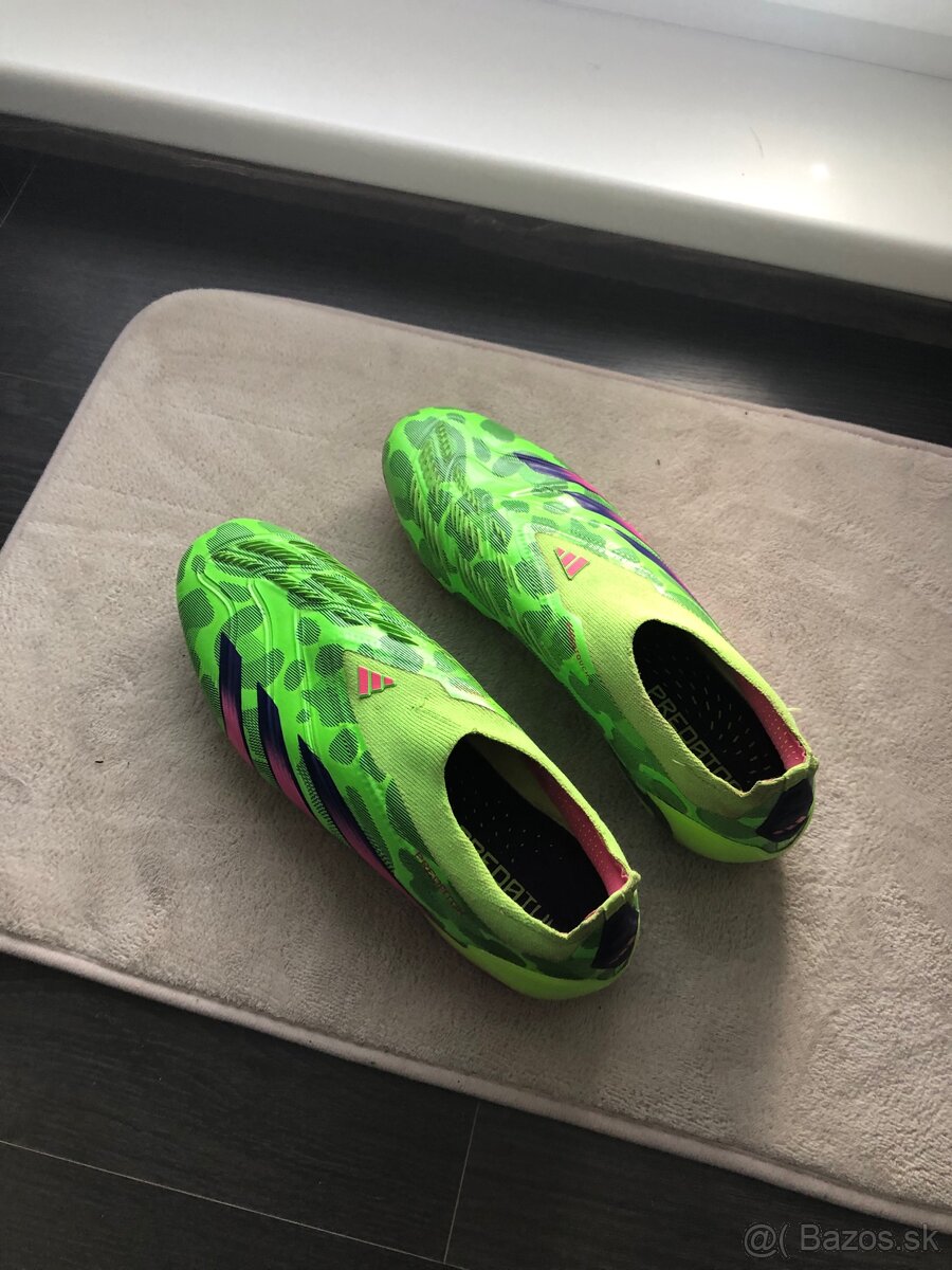 Adidas predator