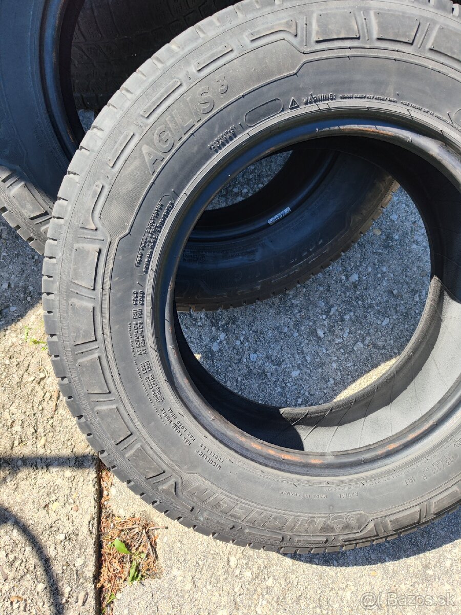 Michelin agilis 3 205/75 R16C