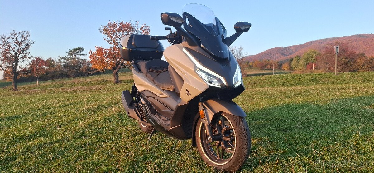 Honda Forza 125 model 2024 " V. ZÁRUKE "