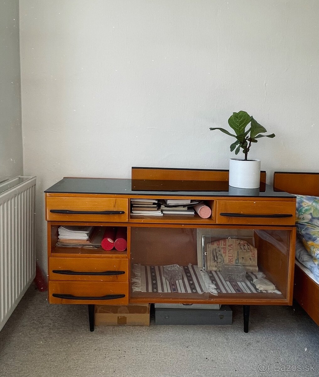 Spálňová zostava - retro nábytok