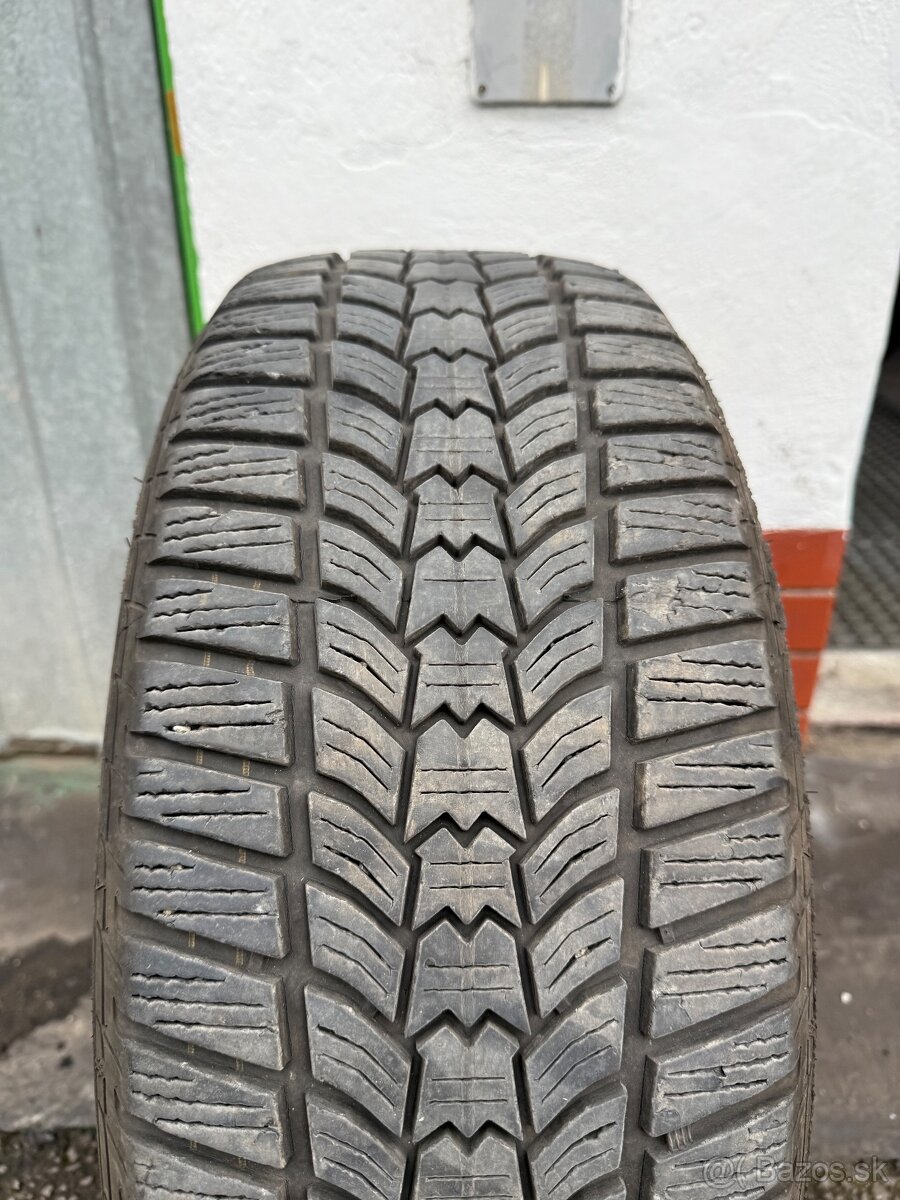 Zimné gumy 215/55 r17