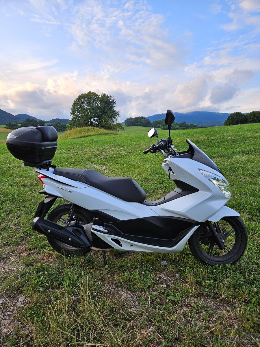 Predám skúter Honda PCX 125