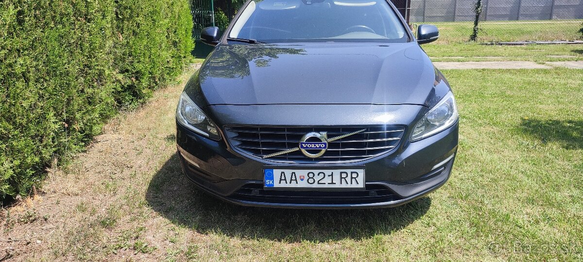 Volvo V60 D2 2.0L ECO 120k Momentum Odpočet DPH: Mož
