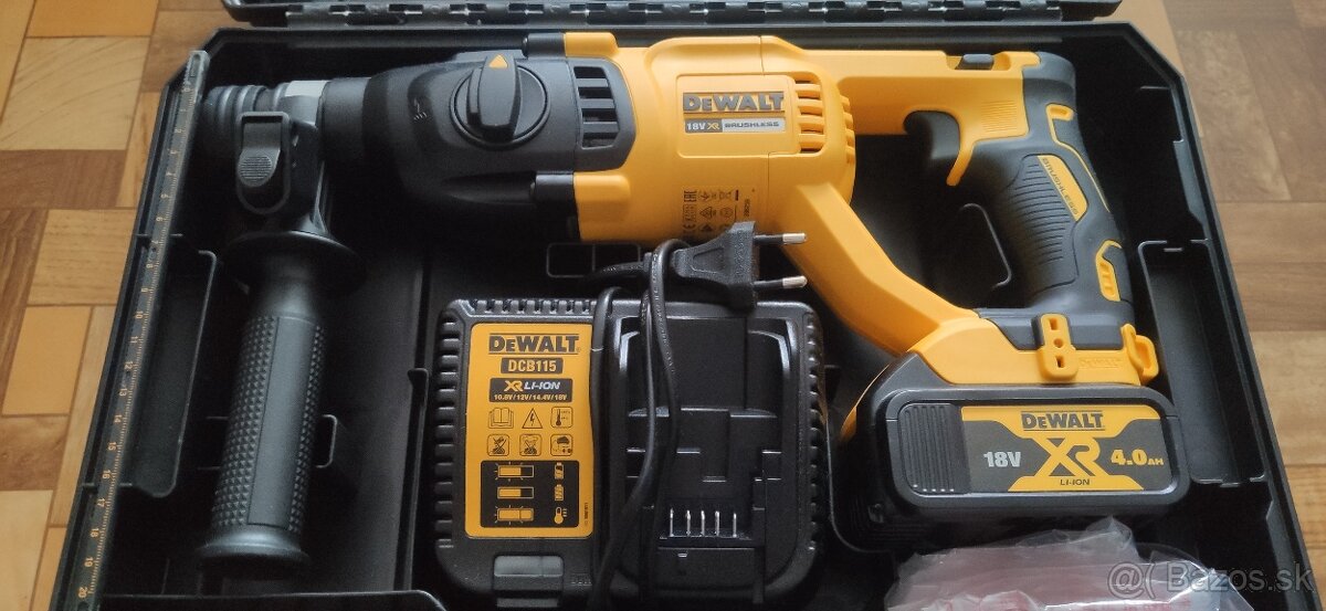 Predám DeWALT Aku vŕtacie kladivo SDS-Plus - nové