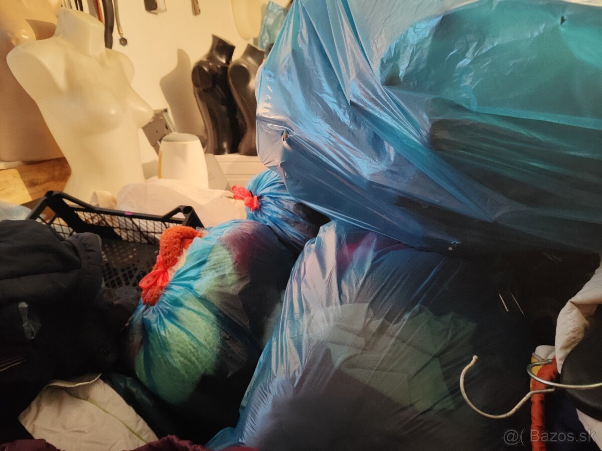Predám secondhand oblečenie