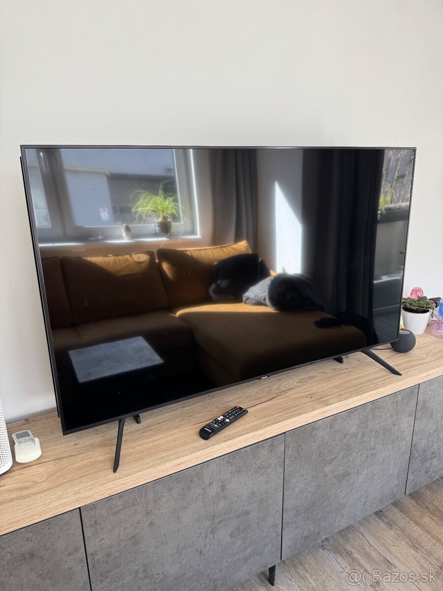Predám televízor Samsung UE55TU7092U – 55" UHD Smart TV
