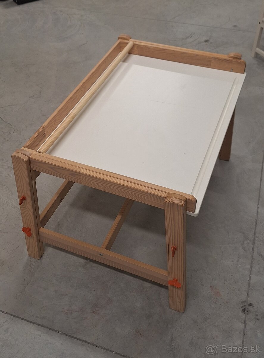 Detský rastúci stôl Ikea Flisat