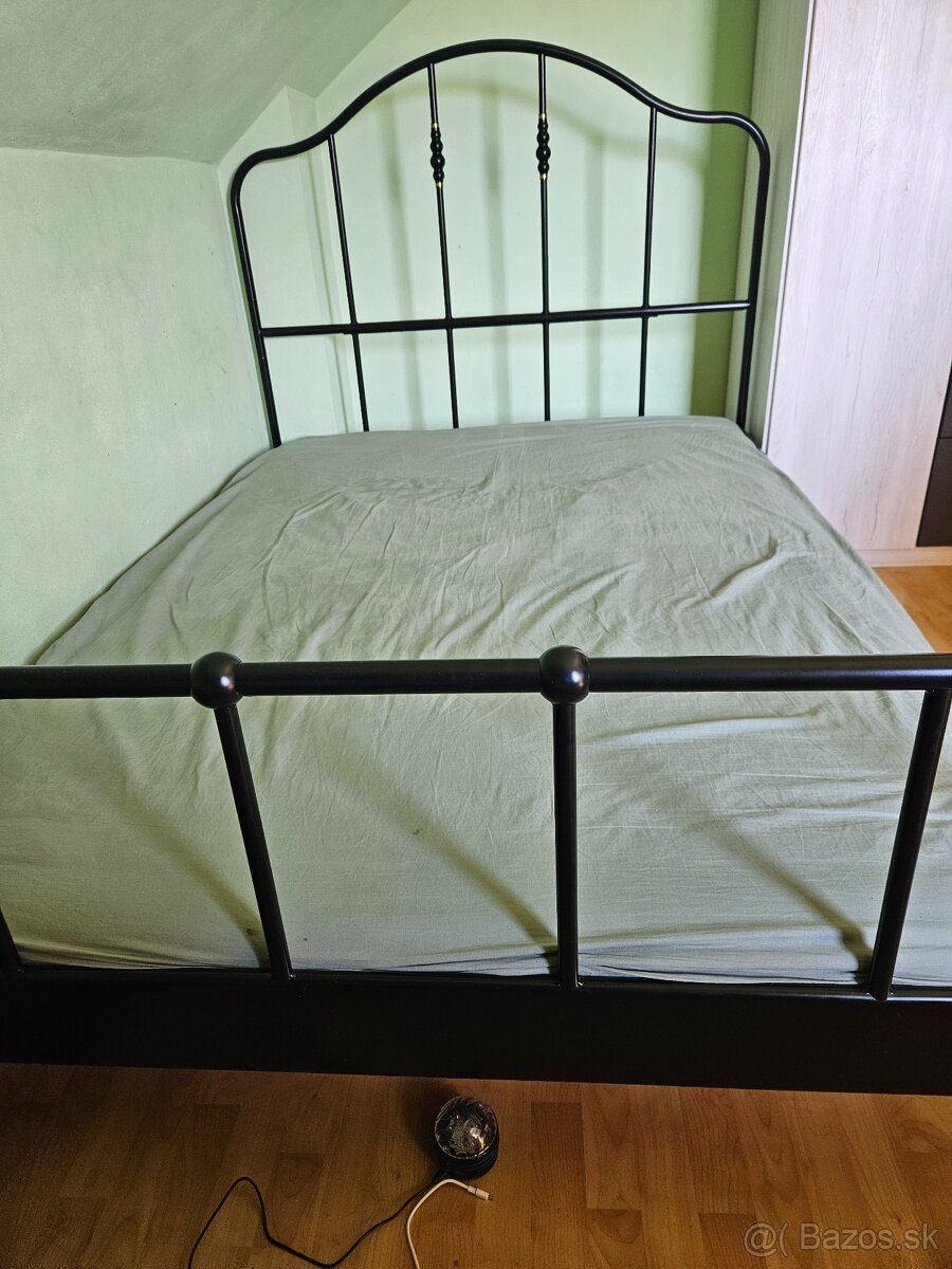 Kovová posteľ IKEA 140x200cm