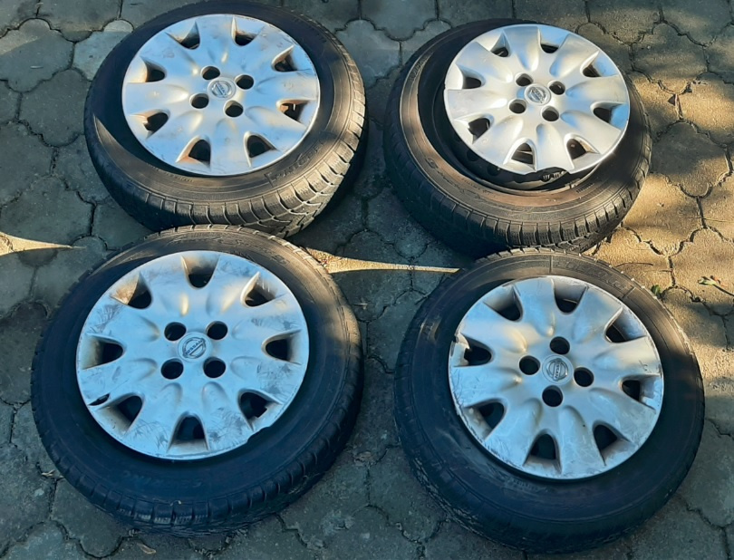 komplet kolesa original na Nissan Micra K12