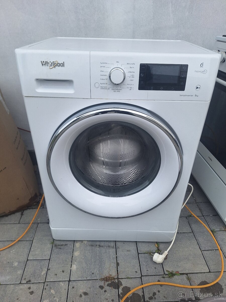 Predám práčku Whirlpool – 8 kg, 1200 ot./min, plne funkčná