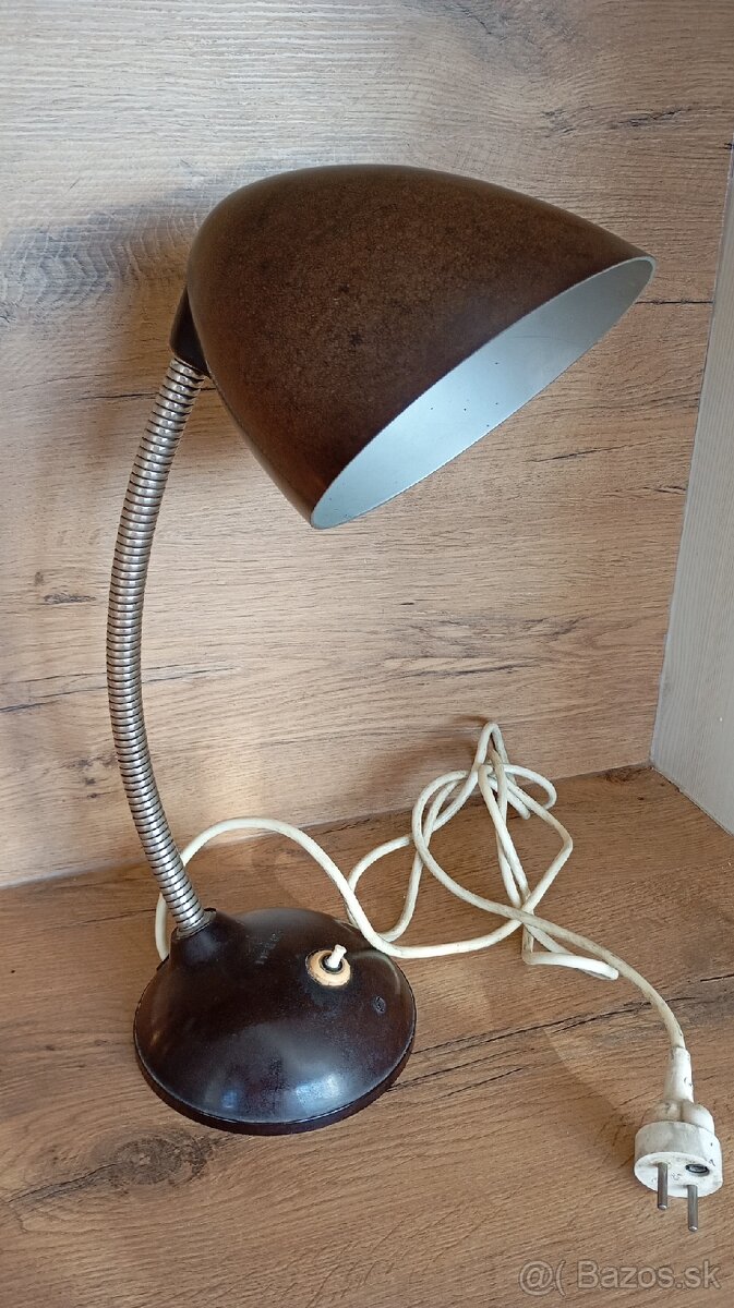 bakelitová stolná lampa