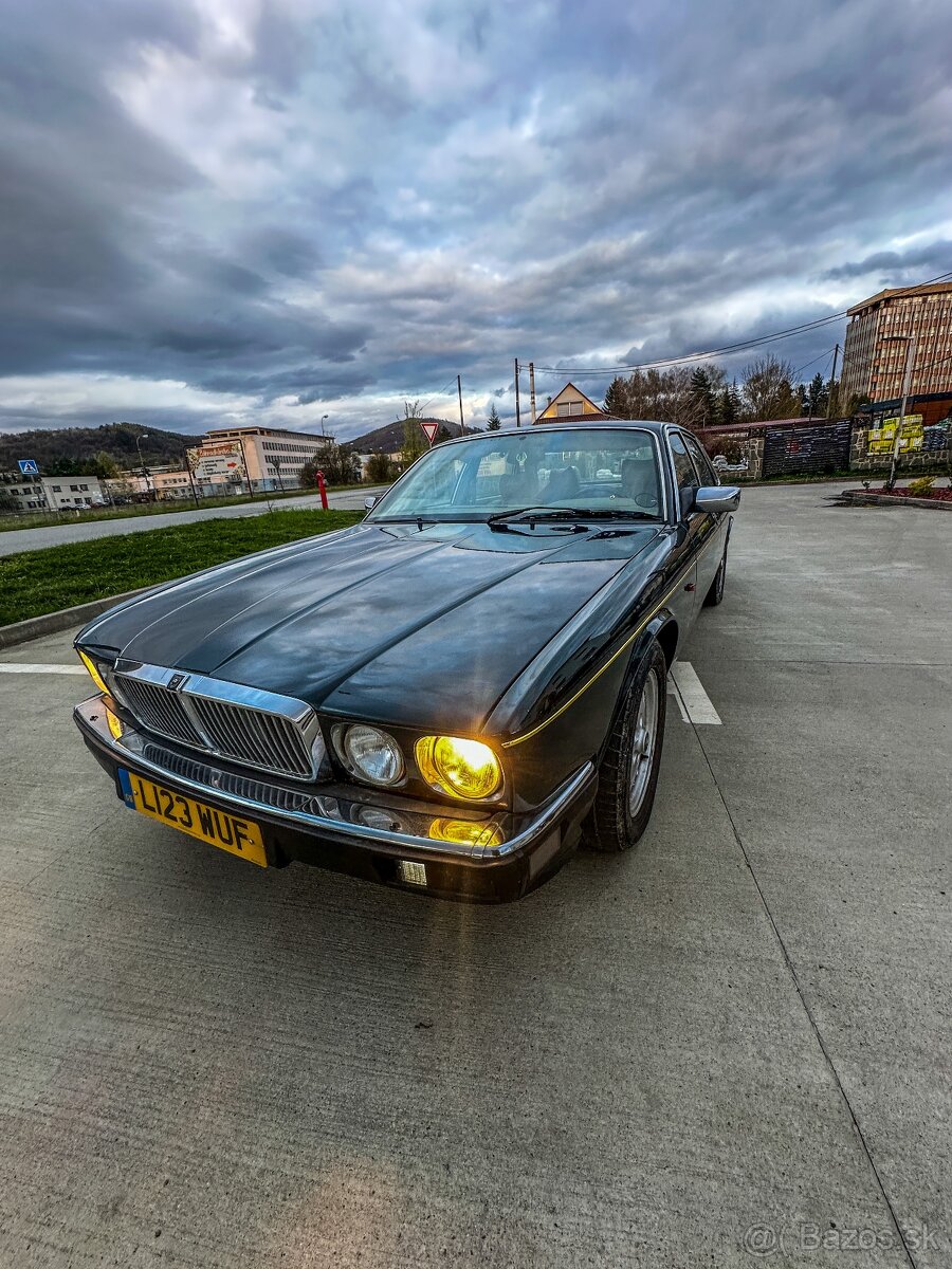 Jaguar Sovereign 3.2 1994 Komplet história