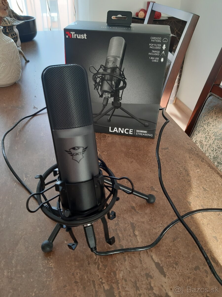 Predám mikrofón Trust GXT 242 Lance Streaming