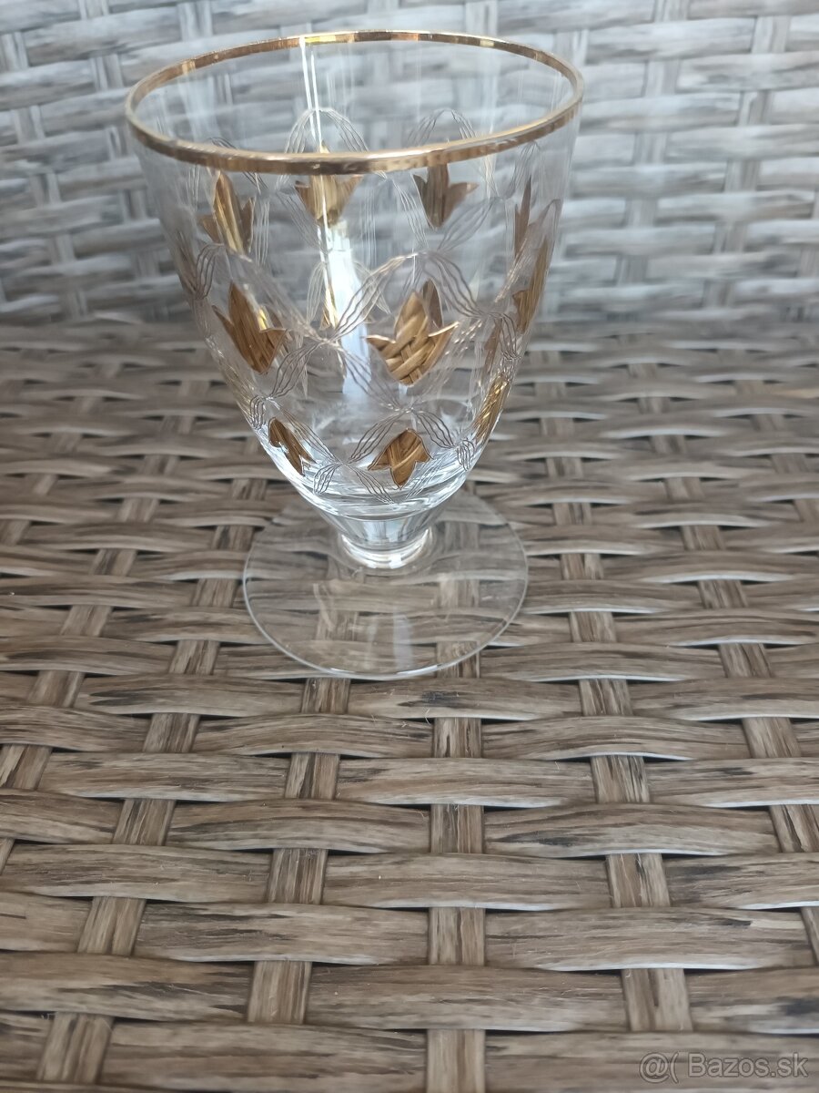 Poháre