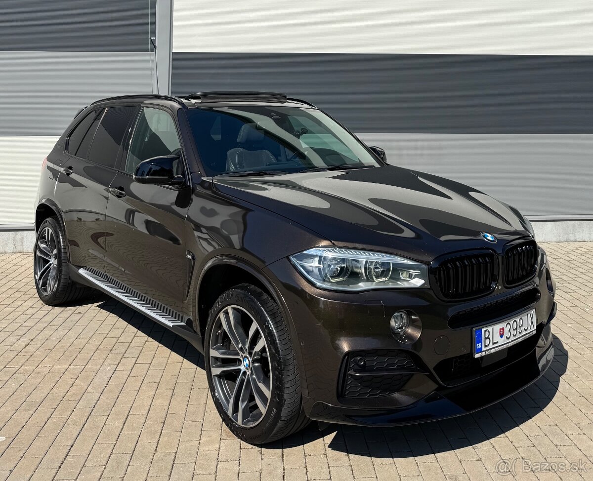 BMW X5 M50D