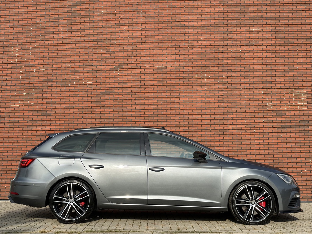 Kúpim Seat Leon Cupra ST300 4drive