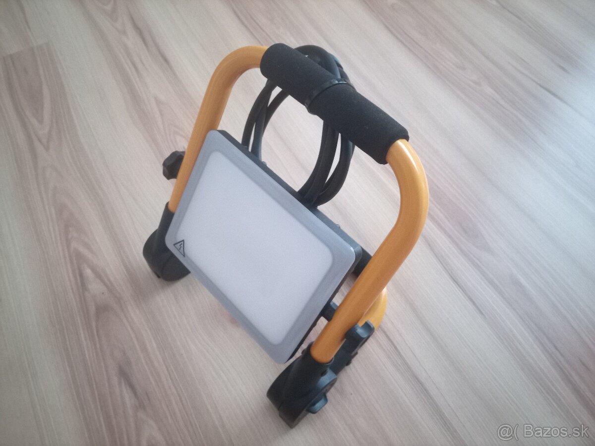 EMOS ZS3332 LED reflektror 230V