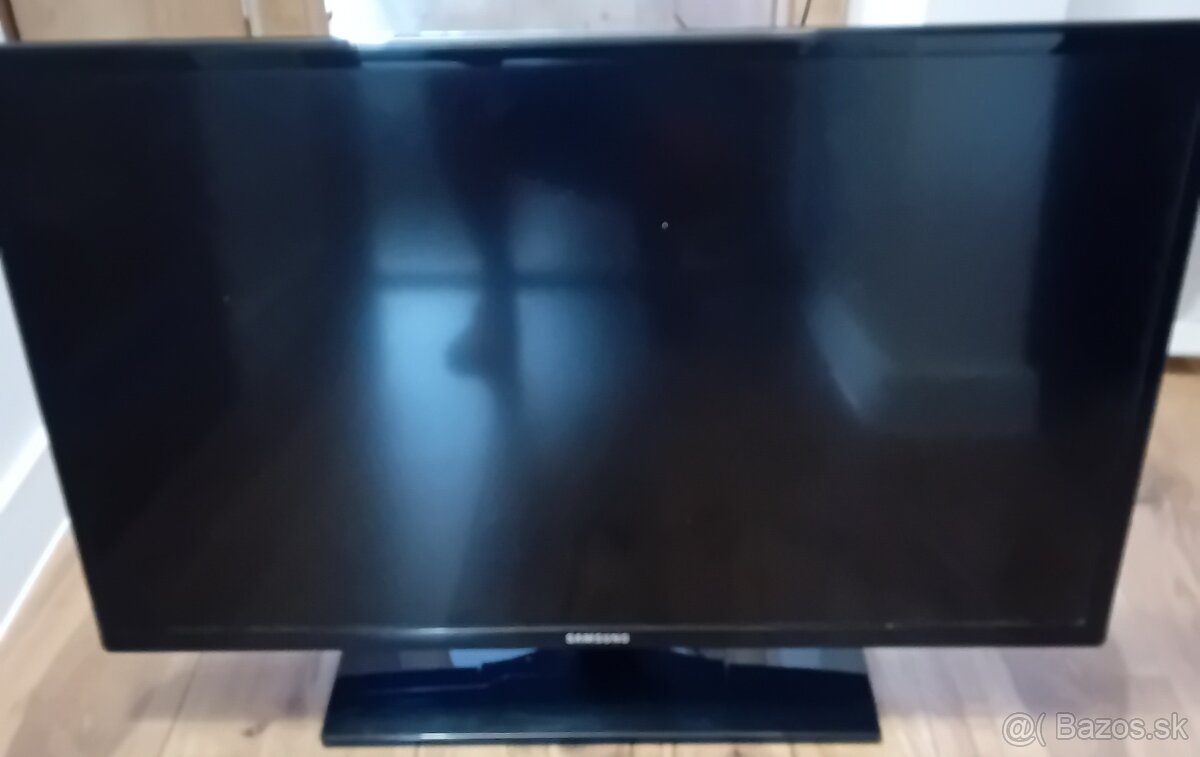 Televízor Samsung model UE32EH 4000w