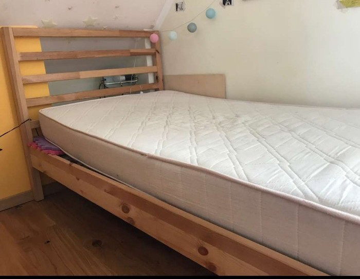 Skriňa a posteľ do detskej izby