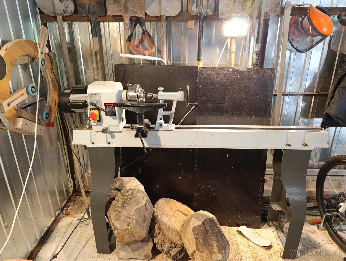 Sústruh na drevo