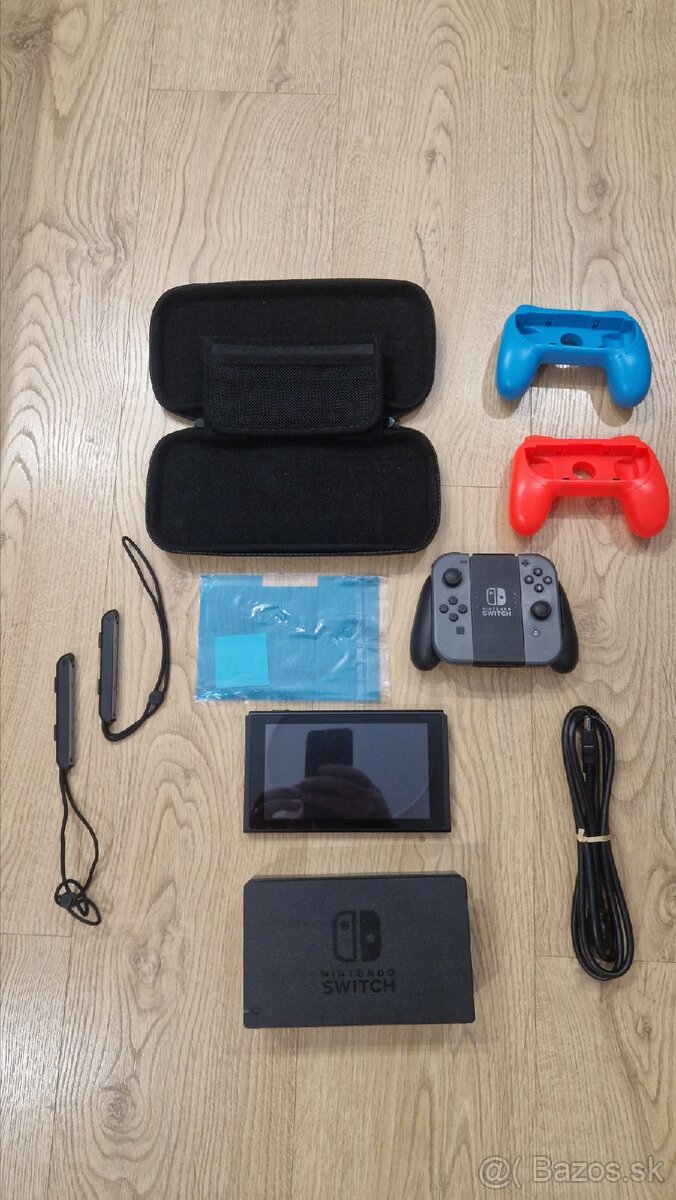Nintento Switch + Hry