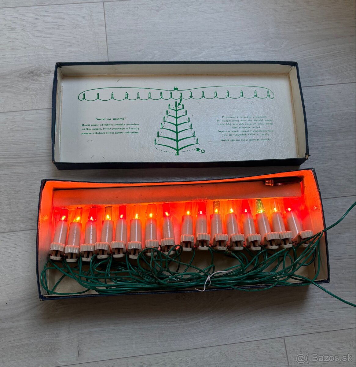 staré vianočné svetielka