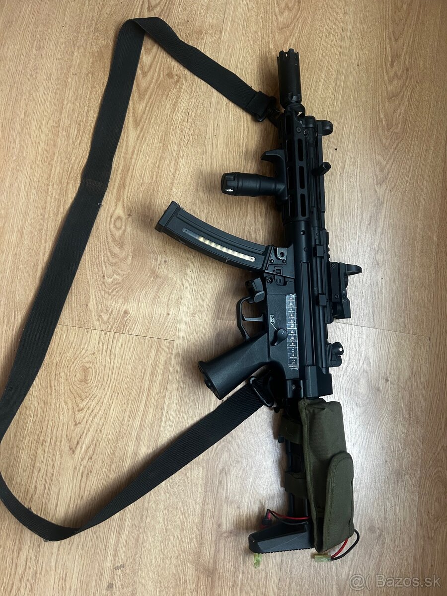 Predám MP5 s prislušenstvom
