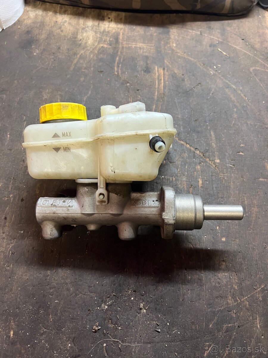 Škoda fabia 2 hlavný brzdový valec