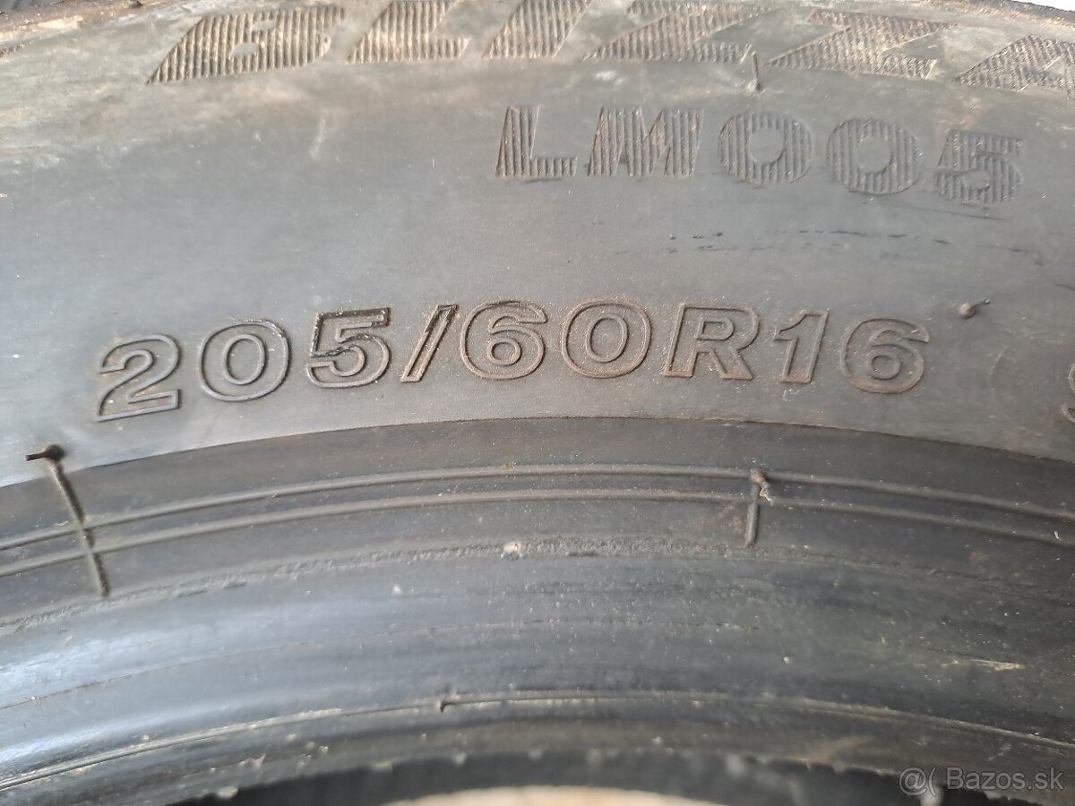 Pneumatiky  zimne 205/60R 16 dezen 7mm
