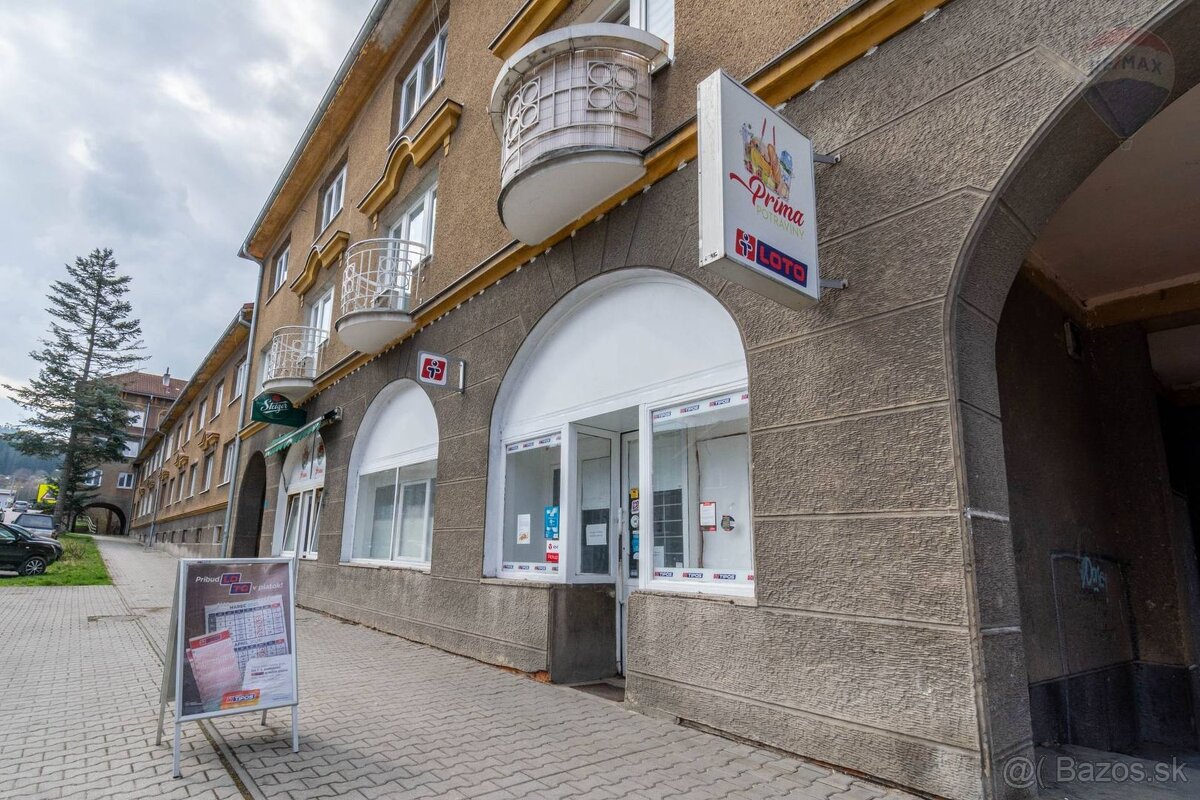 PREDAJ: Obchodný priestor na frekventovanej adrese, Handlová