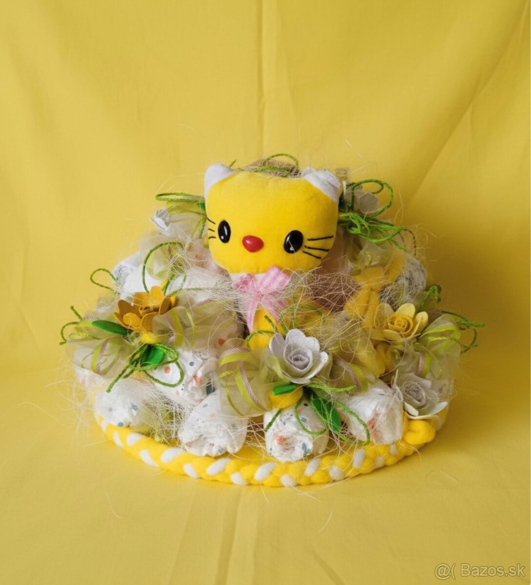 Ručne robená plienková torta s mačičkou