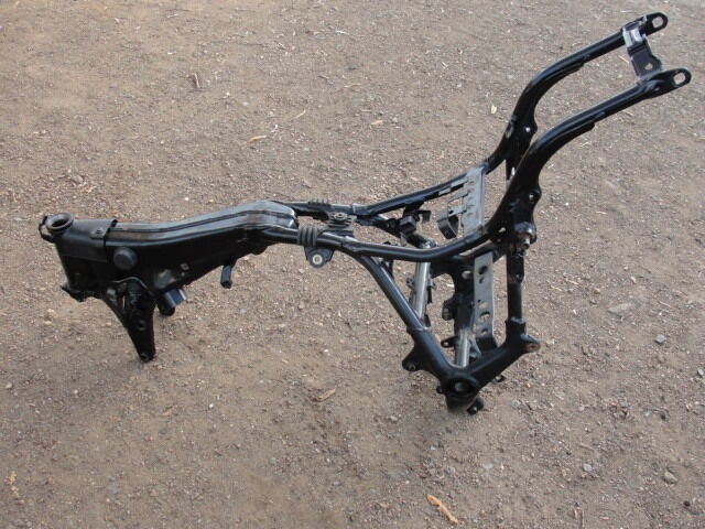 Predám SK doklady a rám YAMAHA XV 750 Virago