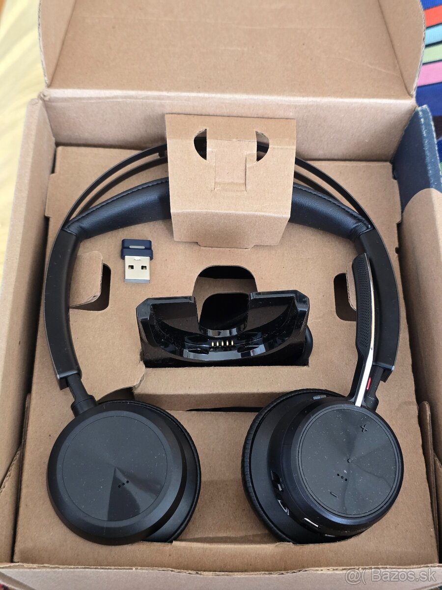 Slúchadlá Poly Voyager Focus 2