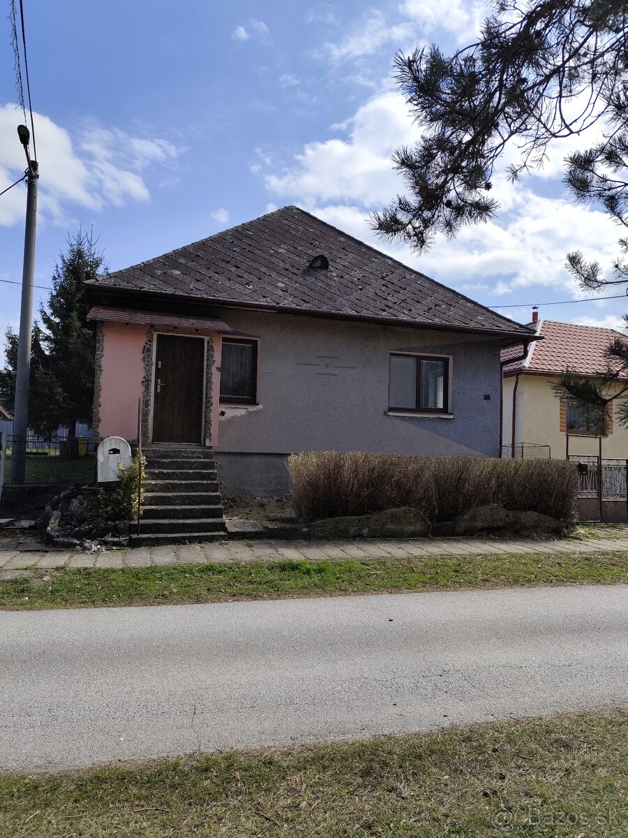 Dom pri Prešove, len 13 min a ste na dialnici