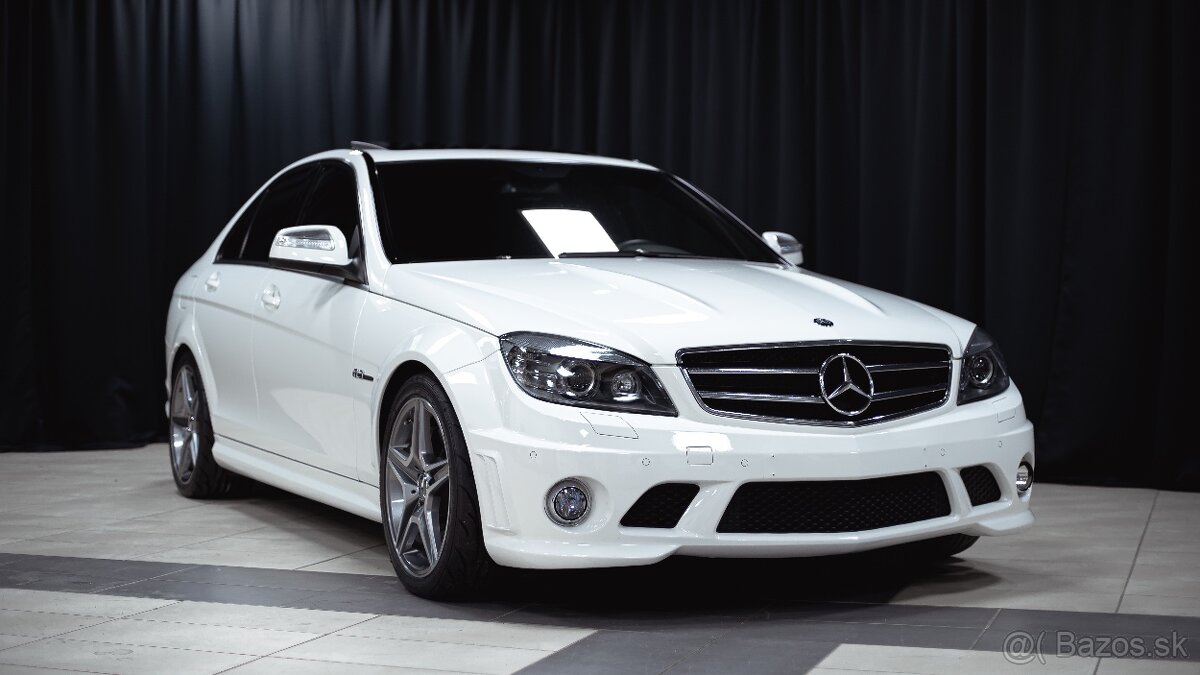 Mercedes C63 amg