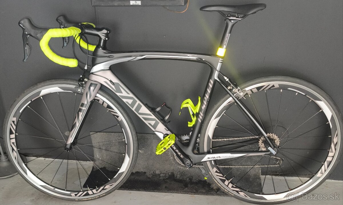 Predám cestný bicykel SAVA 54 karbon