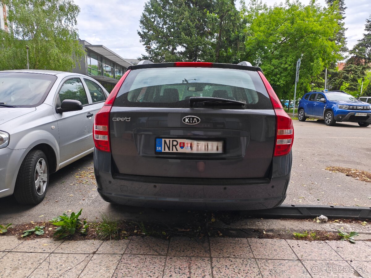 Kia Ceed Sw, 104tis Km, Servis len KIA, Zimné a Letné kolesá
