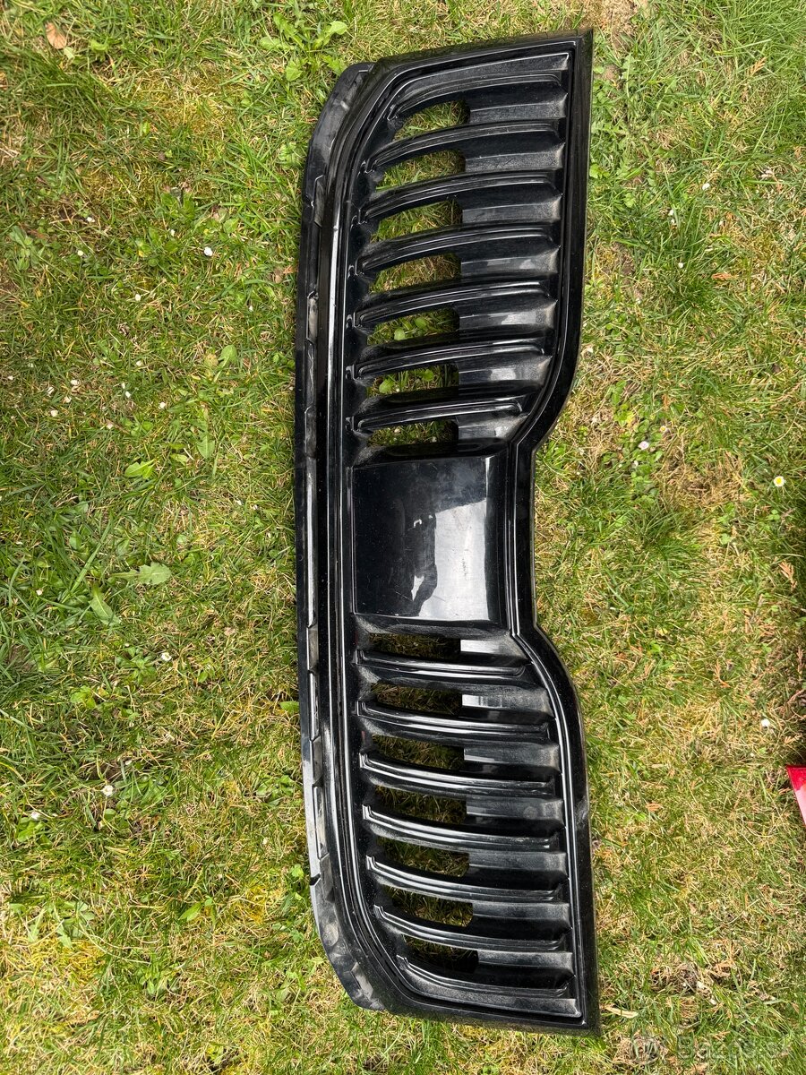 Škoda Octavia 3 maska face lift