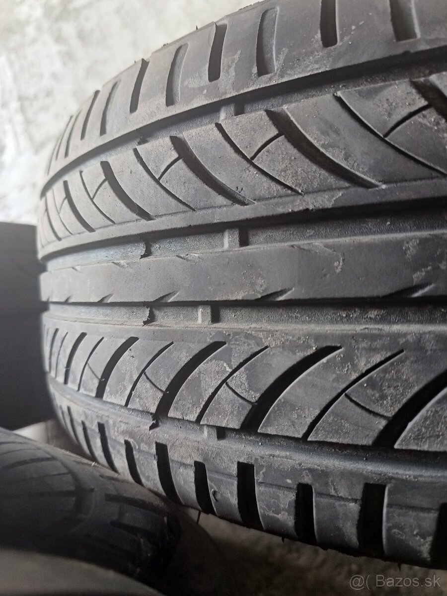 215/55R16